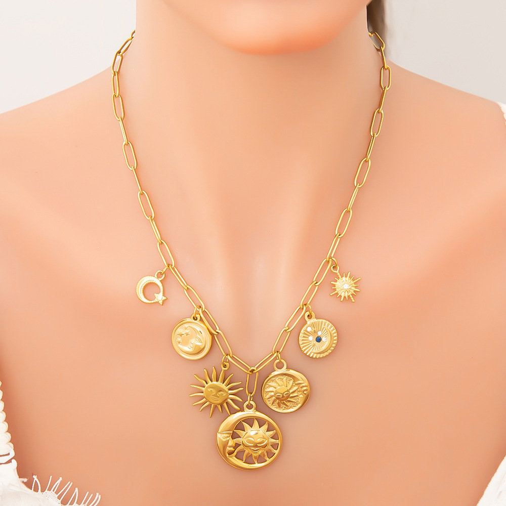 18K Real Gold Plated Plating Material PVD Coated Real Gold Plated 18K Gold Sun Moon Heart Shape Titanium Steel Elegant Waterproof Non Tarnish Titanium Steel Pendant Necklace