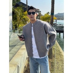 浅灰色棒球领毛衣开衫外套男秋天穿搭高级感痞帅宽松慵懒感针织衫
