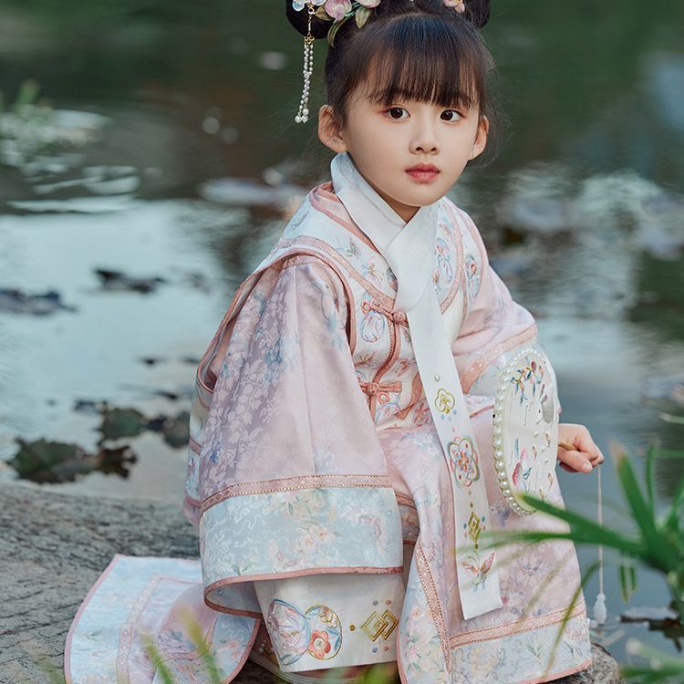 2025汉服女童刺绣格格春秋新款中国儿童宫廷古风旗袍清朝古装|undefined