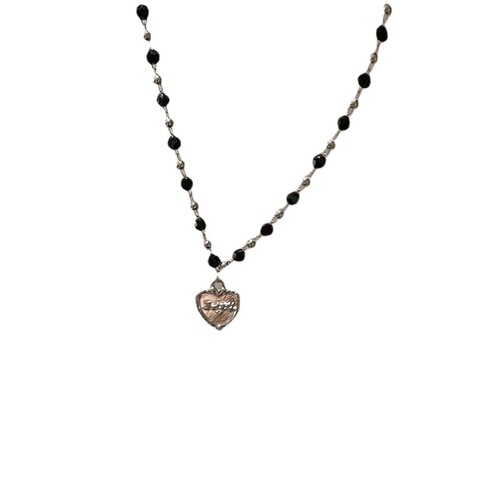 Love pendant necklace women's high-end design niche light luxury beaded clavicle chain sweatshirt sweater chain accessories necklace