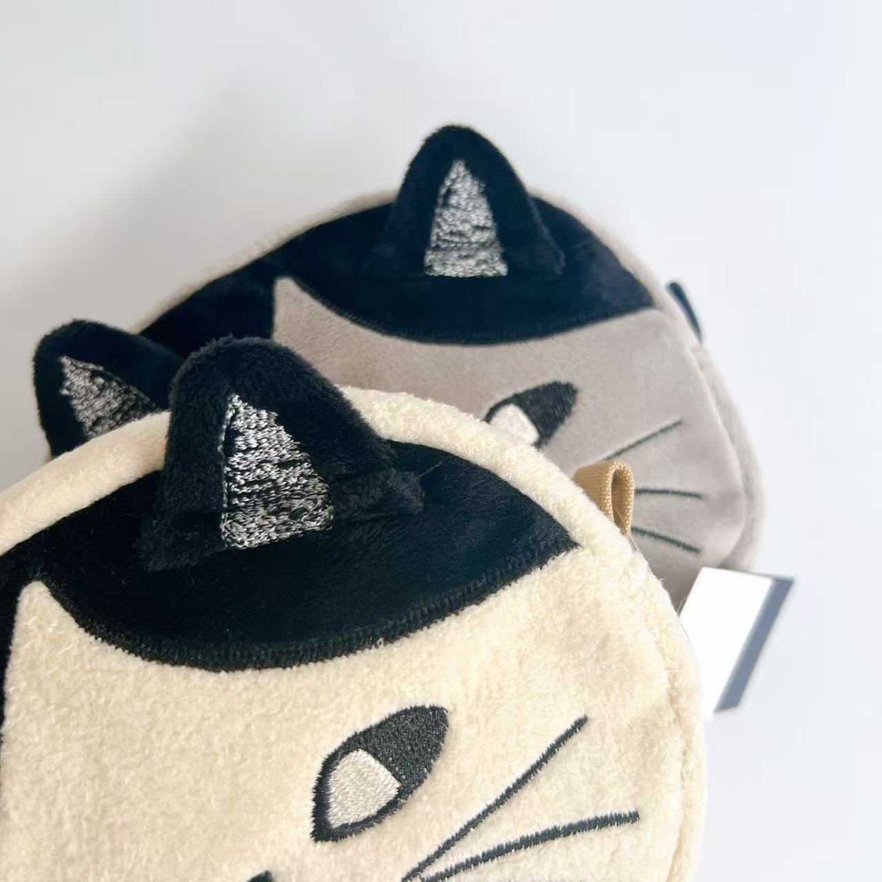 814a716fe740d8652df41ab3117689