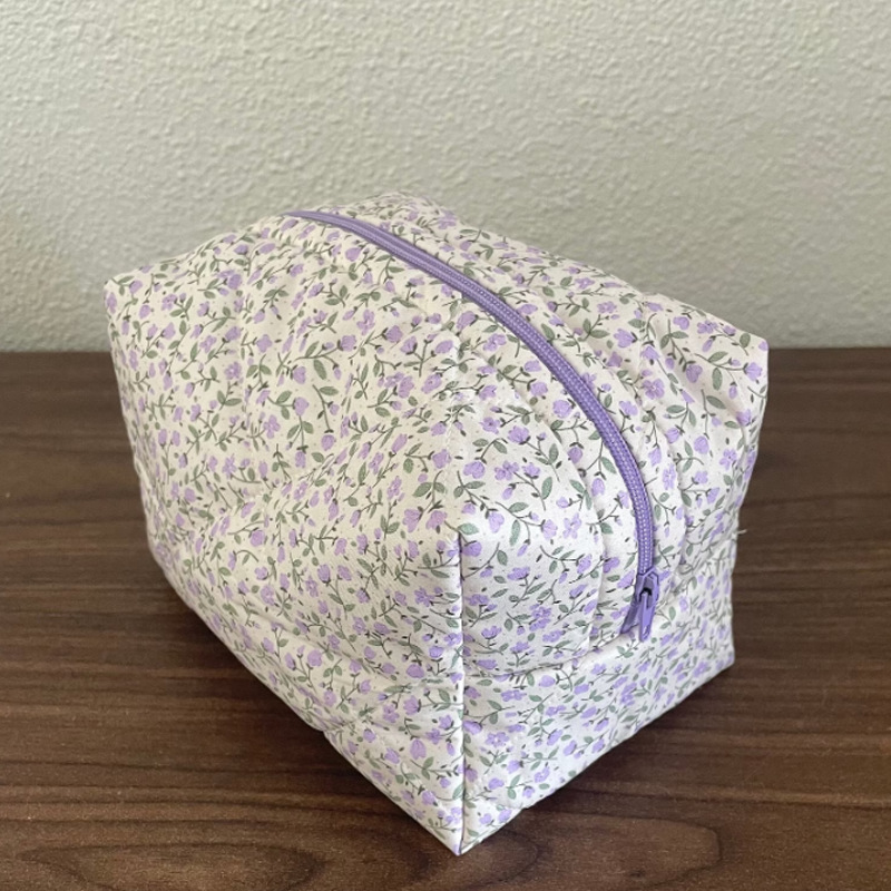 Bolsa de cosméticos floral transfronteriza de Venta caliente bolsa de viaje de cuidado de la piel bolsa de la cremallera bolsa de lavado pequeña bolsa de almacenamiento de cosméticos frescos