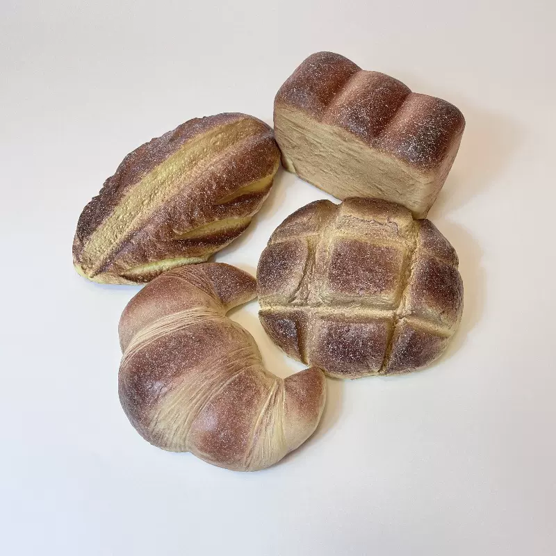 超慢回弹湿软pu仿真大菠萝包牛角包三连体面包解压玩具摆件捏捏乐