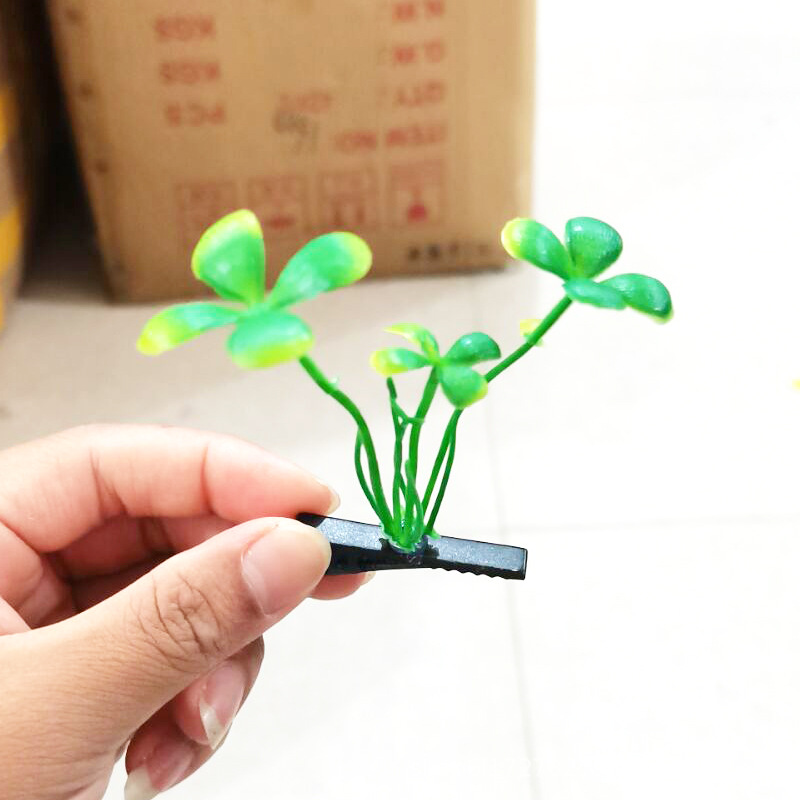 네잎 클로버 머리핀