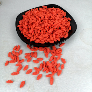 Simulation Chinese wolfberry model large grain food plate fruit red props miscellaneous grain ornaments boutique toys