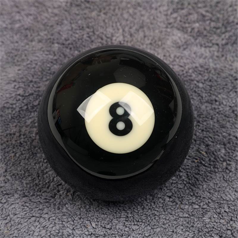One -eye crystal 8th ball