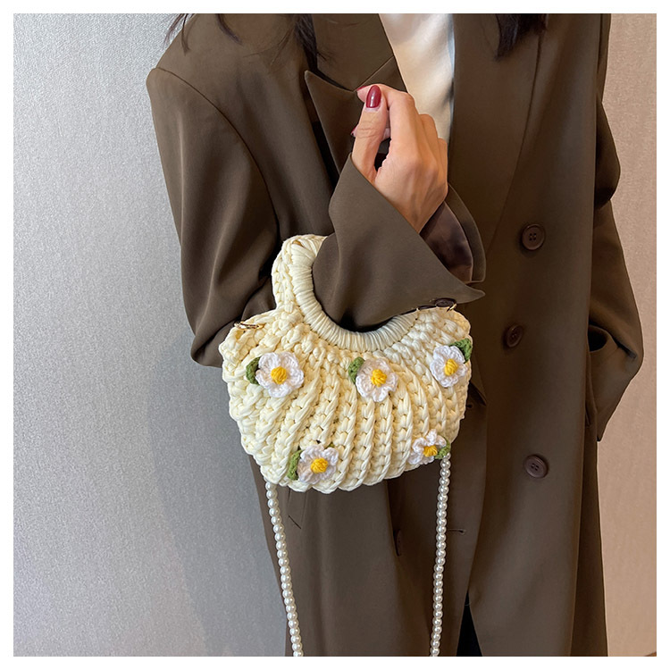 Women's Medium Fabric Flower Cute Weave Open Crochet Bag display picture 25