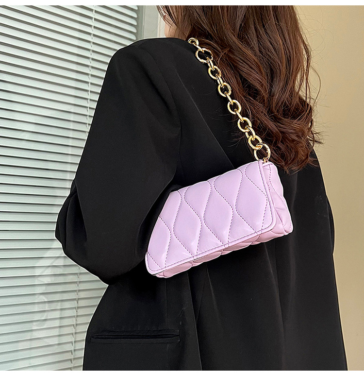 195g Weight Synthetic Leather Lining Material Sewing Thread Fashion Element Flip Cover Closure Type Single Shoulder Strap Strap Type Square Bag Bags Type Casual Occasion Pu Leather Material Solid Color Pattern All Seasons Season Women's Gender Classic Style Style Square Shape Women's Pu Leather Solid Color Classic Style Sewing Thread Square Flip Cover Square Bag 3
