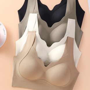 �o�۱���Ů����������һ�w�����´��o�Ȧ���·��߹����Ů