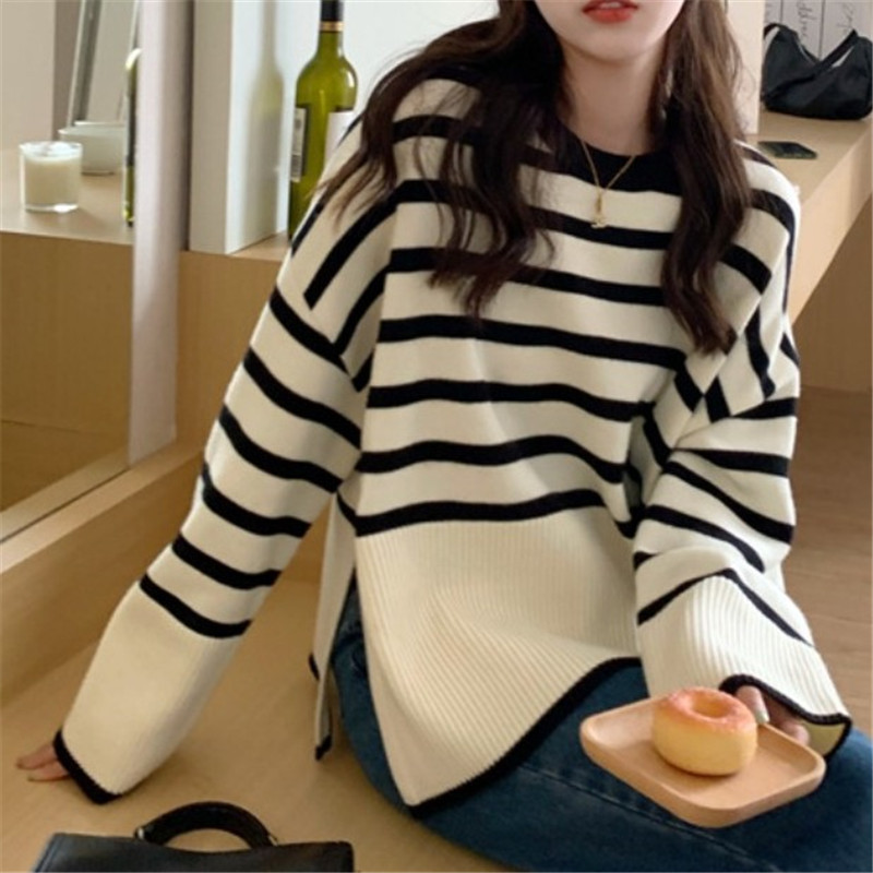 韩版条纹毛衣女慵懒风秋冬新款外搭开叉设计感撞色圆领套头针织衫|undefined