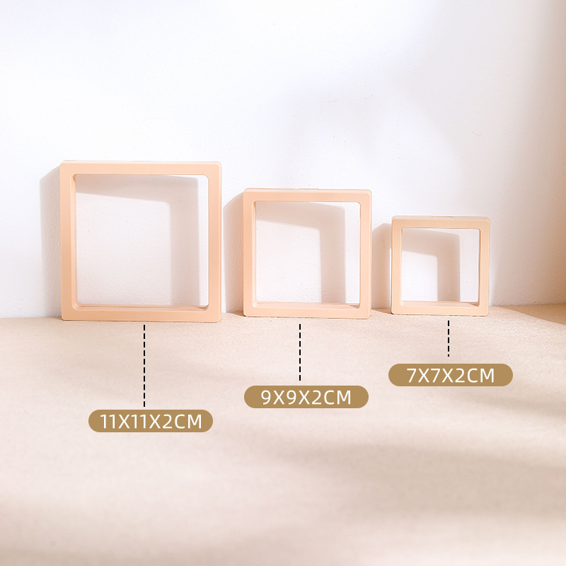 Gentle apricot suspension box; 7*7*2cm (inner box size)