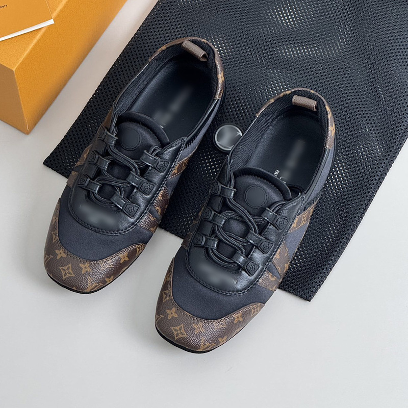 Women's Shoes 2025 New Retro Lace-Up Leather Color Matching Flat Casual German Training Shoes Tennis Shoes Sports Shoes Women