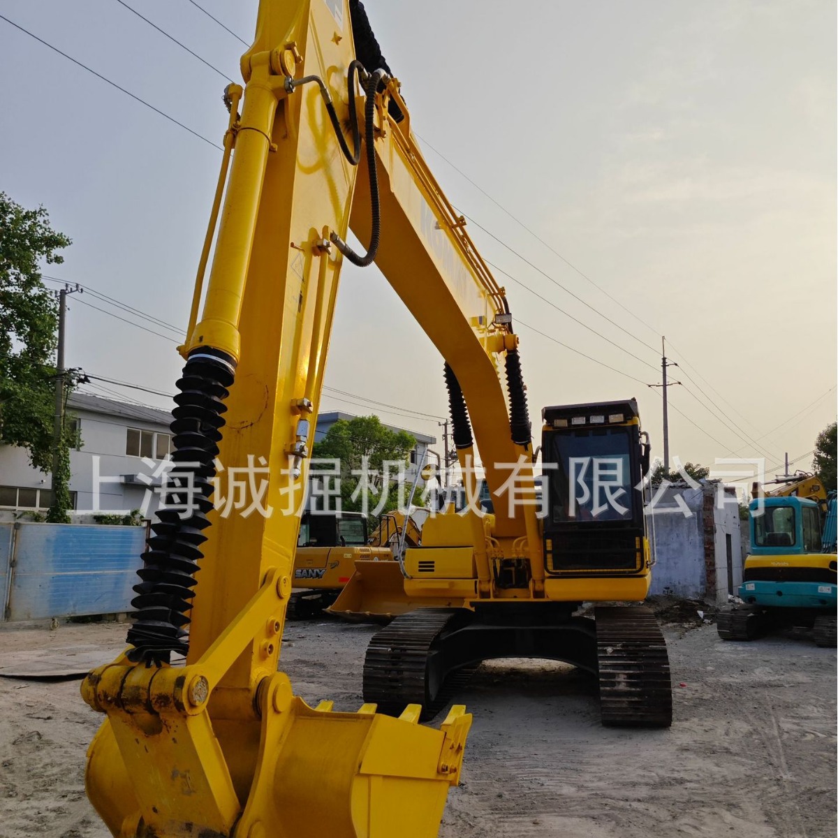 二手挖掘机 Komatsu 小松PC200-8挖掘机小松20吨