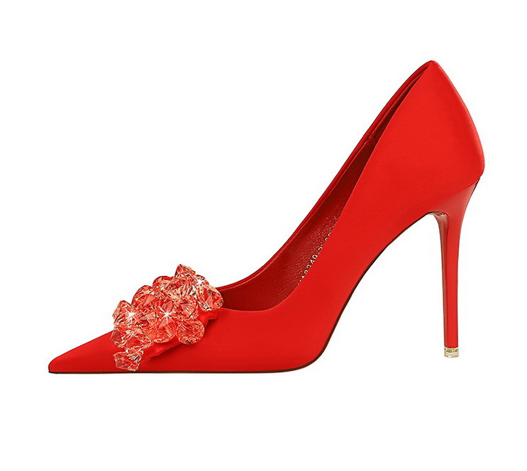 High Heels Women's Satin Pointed Court Shoes For Wedding Parties_voghion.com