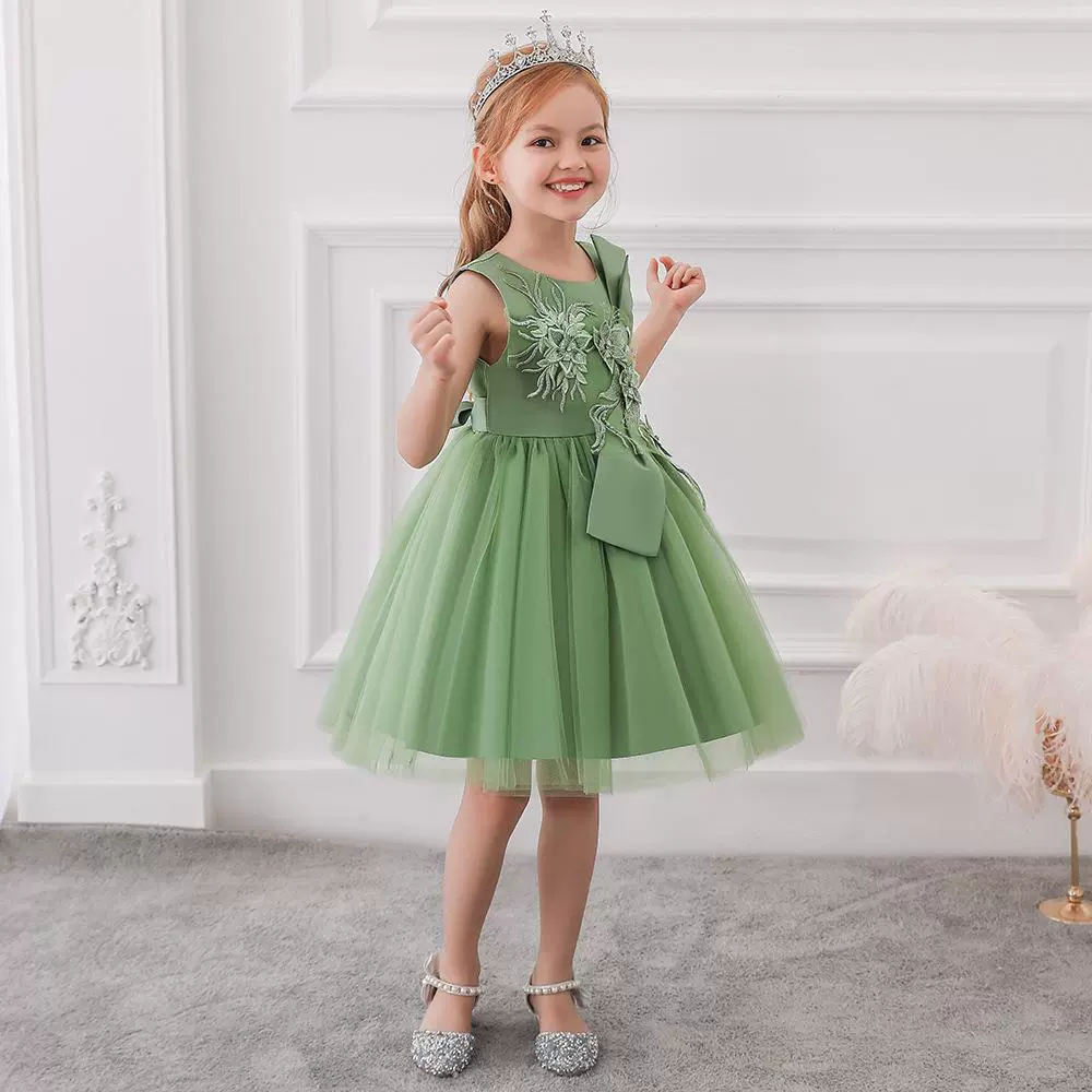 Sticker with bow, small princess costume, wedding dress, for catwalk