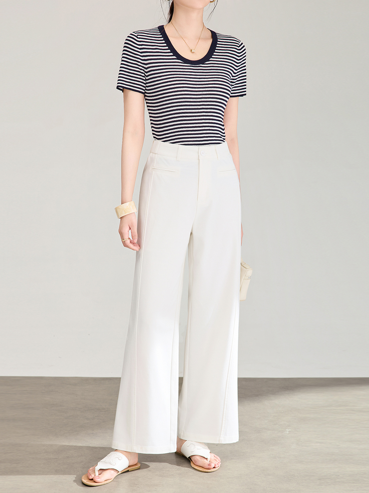 Quần culottes nữ ống rộng dáng lười, chất liệu tencel cotton mềm mại, cạp cao suông nhẹ — Xanh lông mòng đen