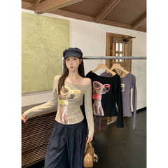 大码胖MM美式复古小狗印花斜领露肩长袖T恤女修身显瘦上衣