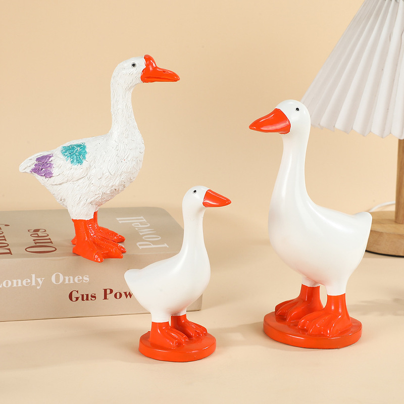 Simulated Big White Goose Set Ornaments Creative Animal Statues Resin Crafts Garden Lawn Decorations Gifts Simulated Big White Goose Set Ornaments Creative Animal Statues Resin Crafts Garden Lawn Decorations Gifts