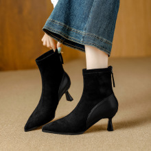 尖头时装高跟靴细跟瘦瘦靴2025新款冬季靴子女短靴后拉链中筒女靴