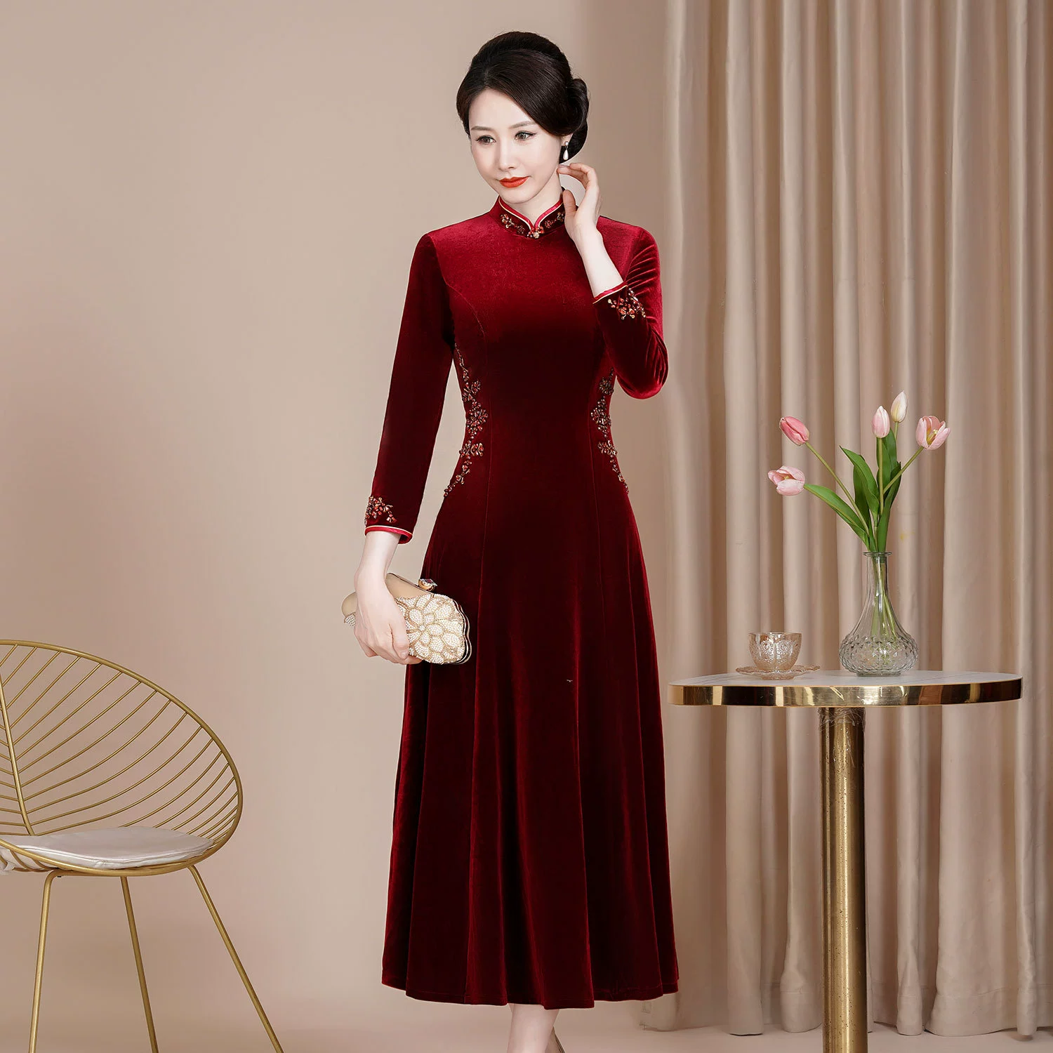 Шэньчжэньское бархатное платье-ципао нового фасона для высоких женщин, наряд для свекрови, платье в китайском стиле больших размеров оптом