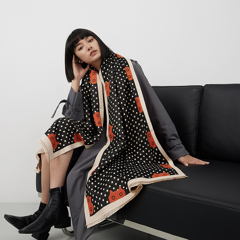 Minimalistischer Tupfendruck für Damen im Herbst und Winter, Schal aus Kaschmirimitat im Western-Stil, Cartoon-Katzenkopf_voghion.com