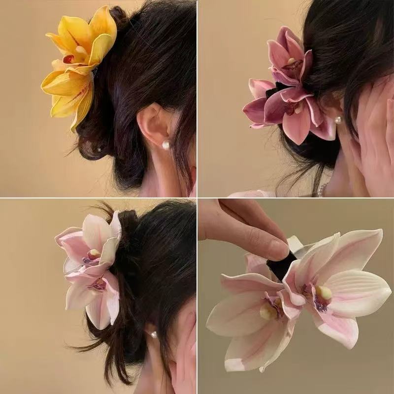 2025 New Light Pink Cherry Blossom Side Hairpin Atmosphere Photo Accessory Women Fireworks Hair Clip_voghion.com