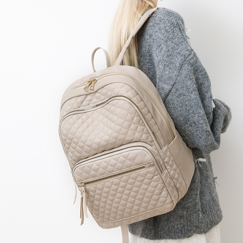 Invierno nueva moda tela de nailon hilo de bordar hombro de rombo anti-salpicaduras de agua casual fabricantes de bolsos de mujer al por mayor envío transfronterizo