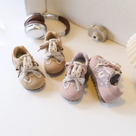 童皮鞋;童凉鞋;童运动鞋