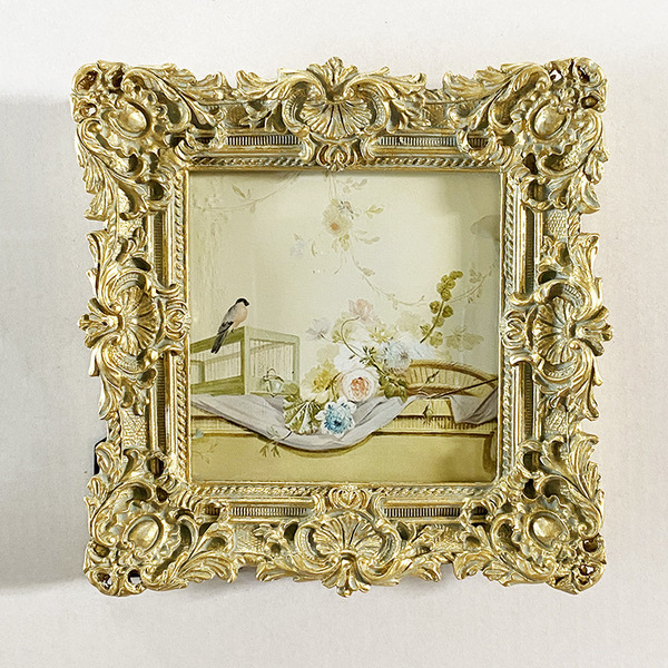 Wall retro photo frame