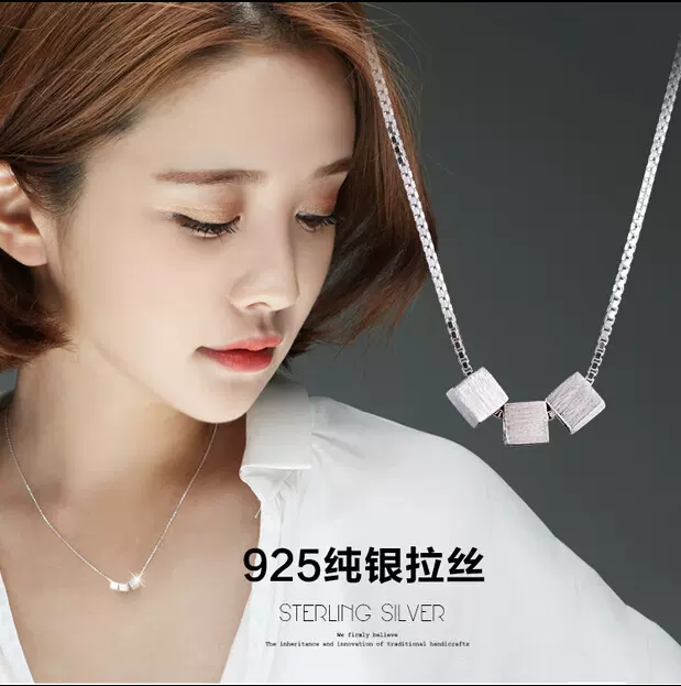 s925纯银拉丝小方块项链女冷淡风极简小众高级感几何小方糖锁骨链