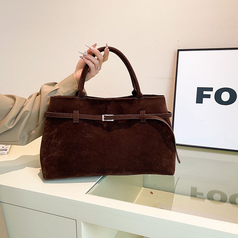 Nišidisain 2024 sügis ja talv uus härmas seemisnahast vööpandlaga käeshoitav kandekott laisa stiiliga pendeldaja naistele_voghion.com