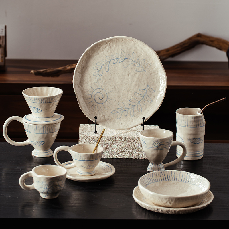 Meijia Hui Cartoon Creative Hand-painted Ceramic Coffee Cup and Saucer suit Cake Plate Retro Niche English Afternoon Tea Cup Meijia Hui Cartoon Creative Hand-painted Ceramic Coffee Cup and Saucer suit Cake Plate Retro Niche English Afternoon Tea Cup