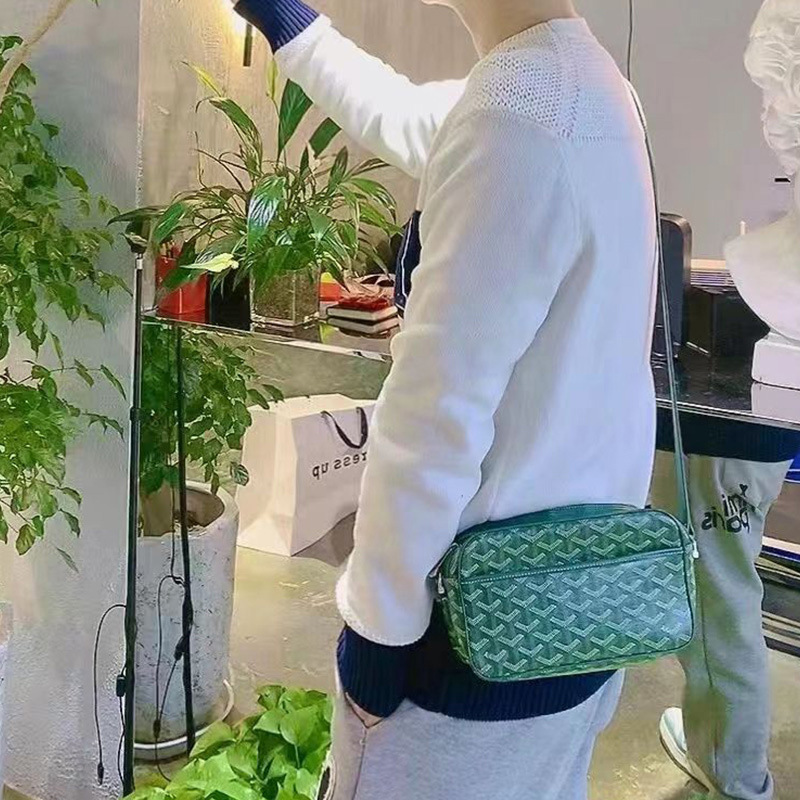 La nueva cámara dental para perros 2024 incluye un bolso cuadrado pequeño para hombres y mujeres con un tramo oblicuo y un hombro, y un bolso de pecho impreso de gran capacidad para el ocio.