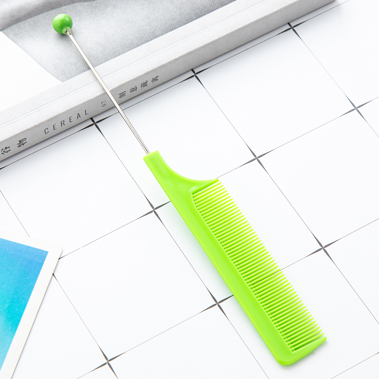 Peine con cuentas de bricolaje Peine de cola puntiaguda de plástico Peluquería para el hogar Peine de aguja de acero Dientes densos Peine rizado