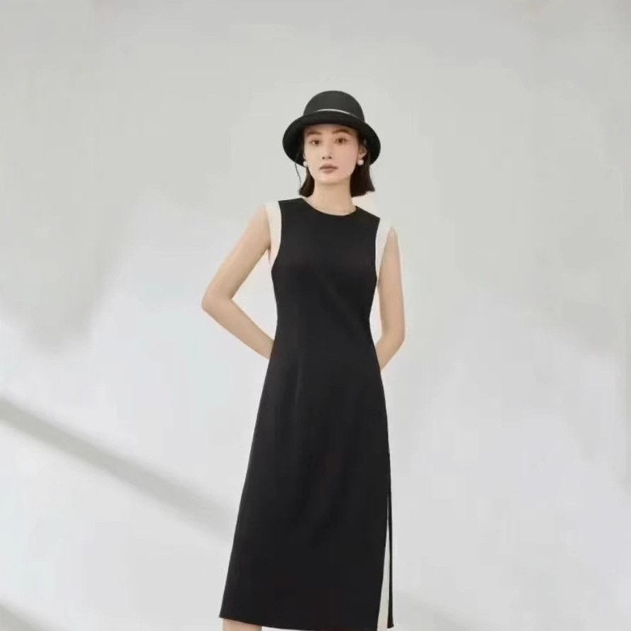 2025早春SD家 气质夏季无袖针织连衣裙显瘦外穿黑白拼色打底裙子
