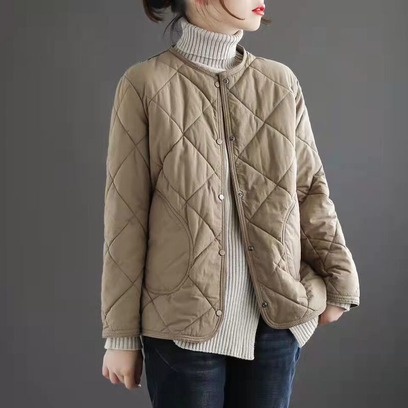 Literary Round Neck Quilted Short Quilted Lightweight Cotton Coat for Women 2025 Winter New Retro Loose Pure Color Cotton Jacket