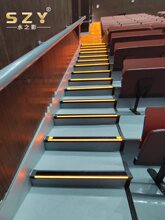 ��ˮ12v24v����̨�A��̤��LED�􄡈�ӰԺ̨�A̤������̺���zͨ��