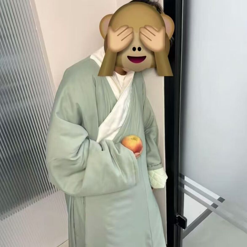 Monkey Brother's Same Style Green Long Shirt Pajamas, Home Clothes, Funny Sun Wukong Abstract Uncomfortable Expression Pack Cosplay