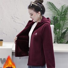 一件代发秋冬新款时尚减龄气质百搭显瘦加绒加厚妈妈连帽外套女装