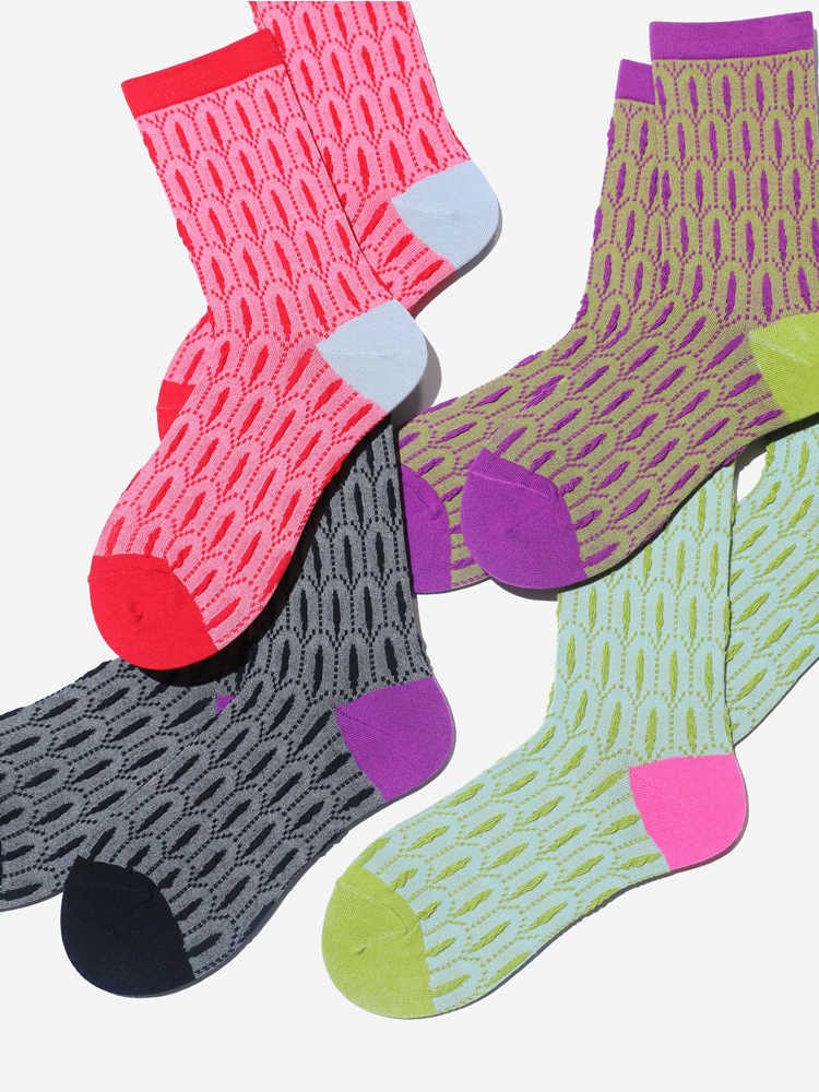 Femmes Rétro Bloc De Couleur Coton Jacquard Crew Socks Une Paire display picture 3
