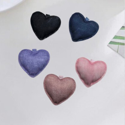 Sewn denim DIY accessories, heart-shaped pendants, keychains, bag decorations, fabric embellishments, and cotton-filled ornaments