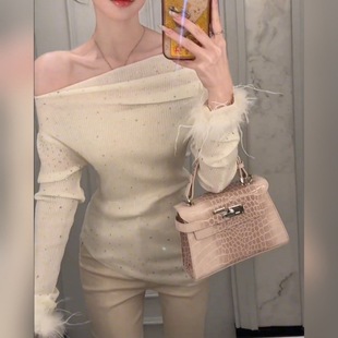 һ�ּ缚�W�L��T��Ů�����¿���|���������������ÿ�ëë������
