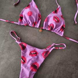 2026新款红唇比基尼bikini欧美系带分体套装泳衣女比基圣诞节泳装