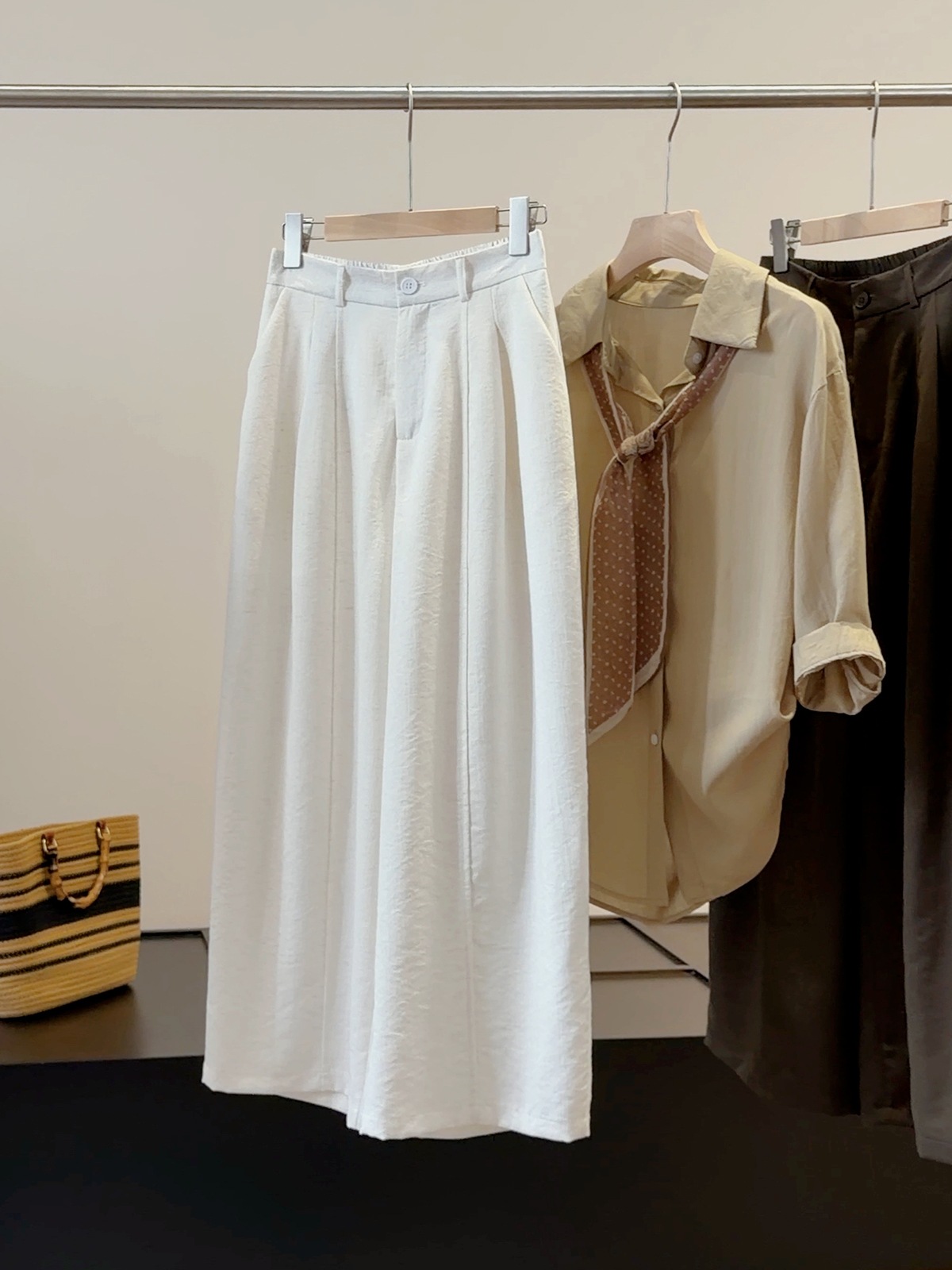 White Cotton Linen Wide Leg Pants Straight Leg Elegant Versatile Loose Slimming Simple Casual Cropped Summer Style_ecoleips.com