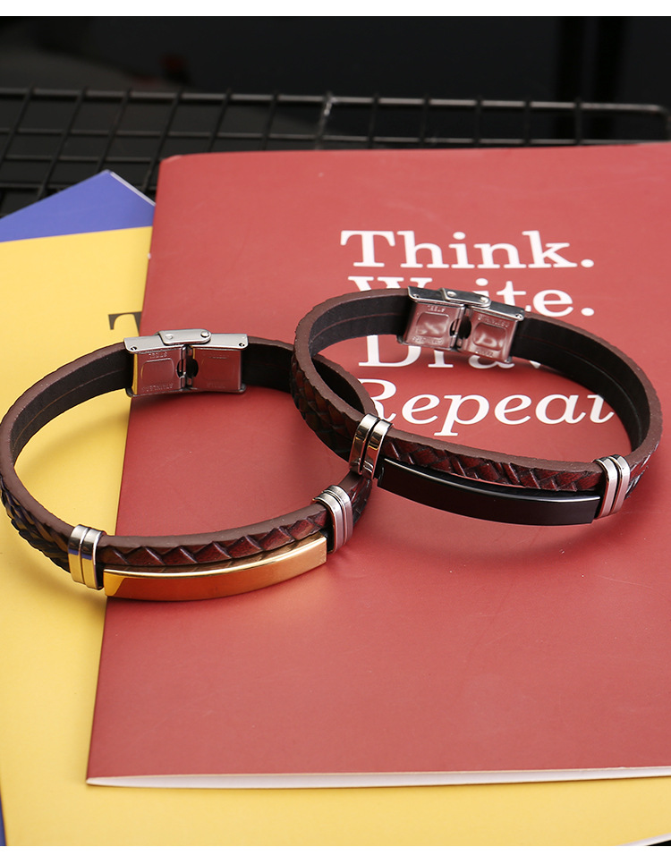 Customization Laser Engraving, Solid Color Pattern All Seasons Season Retro Customization Laser Engraving Solid Color 304 Stainless Steel Pu Leather Men's Bracelets Men Cord & Leather Bracelets