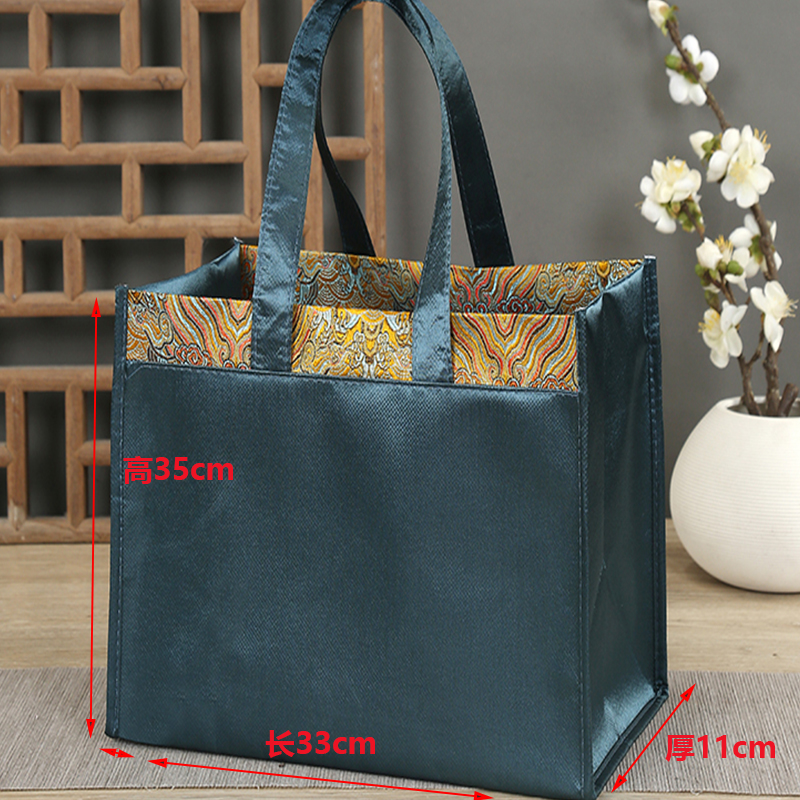 피콕 블루 길이 33 높이 35 옆 폭 13cm 트리밍 실크 가방