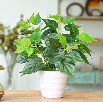 Simulated Green Radish Potted Plants, Fake Plants, Indoor Decoration, Green Plant Ornaments, Desktop Artificial Flowers, Plastic Bonsai, Home Furnishings Simulated Green Radish Potted Plants, Fake Plants, Indoor Decoration, Green Plant Ornaments, Desktop Artificial Flowers, Plastic Bonsai, Home Furnishings