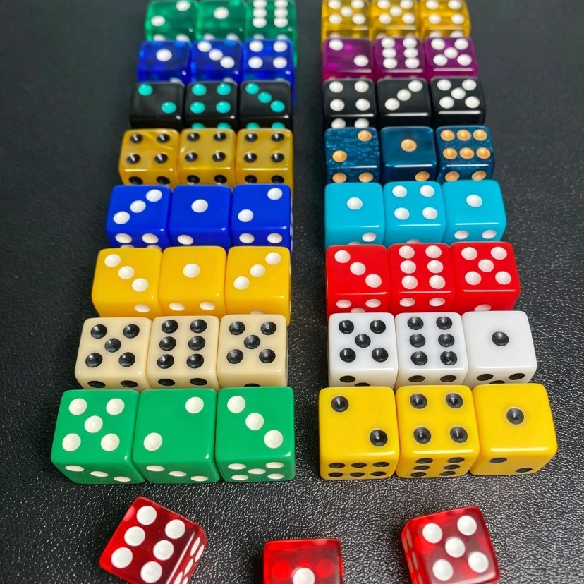 In-stock 14mm transparent solid color multi-color right-angle acrylic small dice for board games, role-playing games, entertainment, and teaching aids