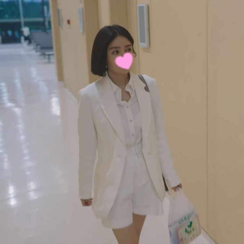 White Blazer for Women, Summer Thin Fashion Style, Nine-Quarter Sleeves, 2026 New Model, Tencel Linen Suit White Blazer for Women, Summer Thin Fashion Style, Nine-Quarter Sleeves, 2026 New Model, Tencel Linen Suit