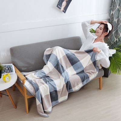 Blanket quilt summer Thin section Siesta air conditioner A small towel winter thickening Coral One piece wholesale